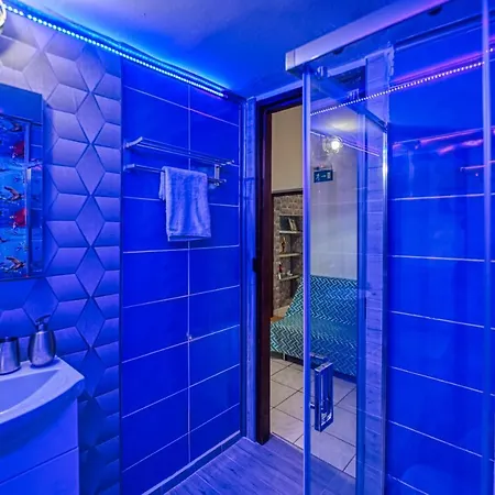 Apartment Blue Paradise
