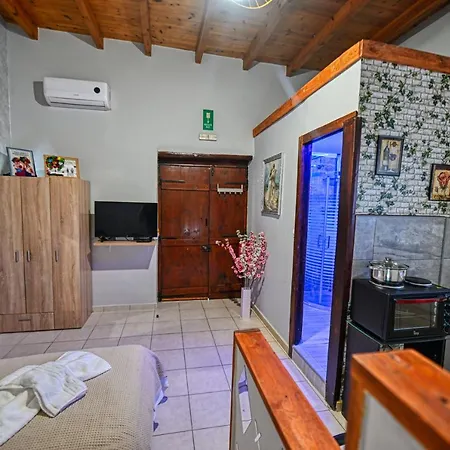 Blue Paradise Apartment *